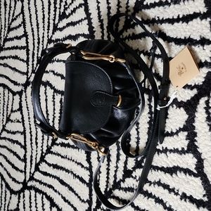 IL BISONTE CURLY COWHIDE black